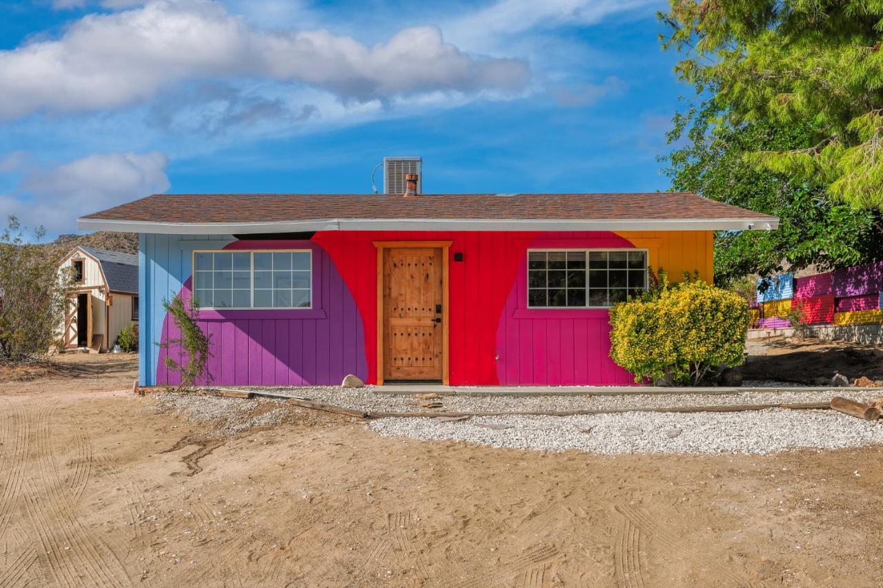 @ Marbella Lane - Rainbow House Glampers Paradise Joshua Tree Exteriör bild