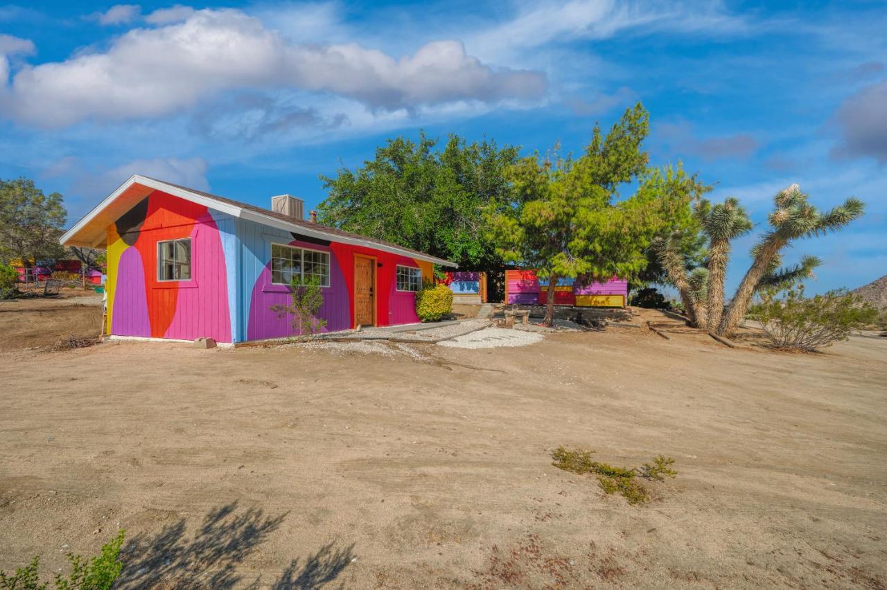 @ Marbella Lane - Rainbow House Glampers Paradise Joshua Tree Exteriör bild