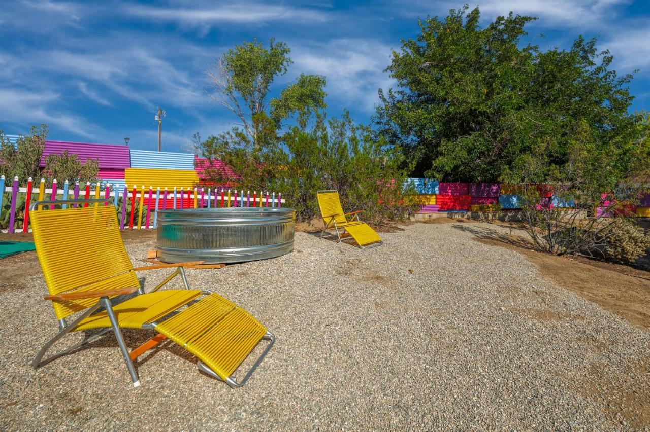 @ Marbella Lane - Rainbow House Glampers Paradise Joshua Tree Exteriör bild
