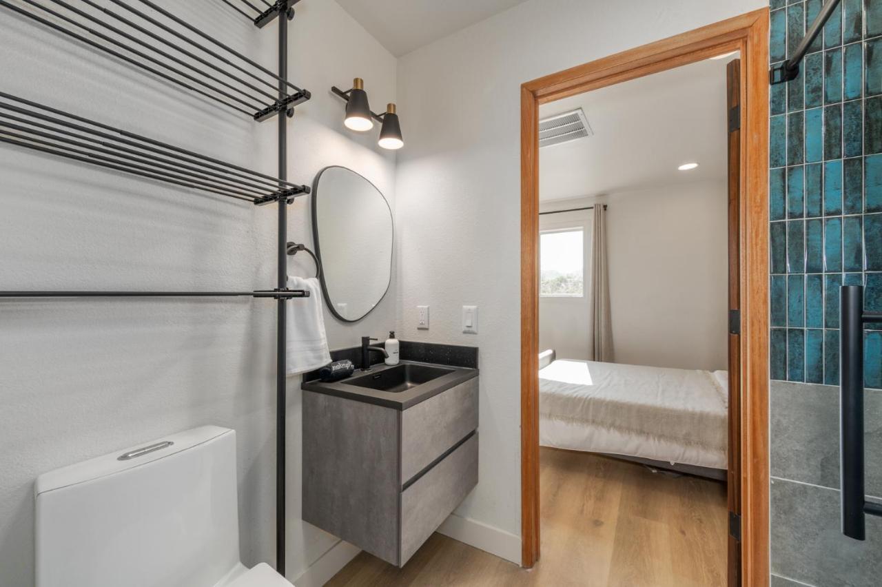 @ Marbella Lane - Rainbow House Glampers Paradise Joshua Tree Exteriör bild